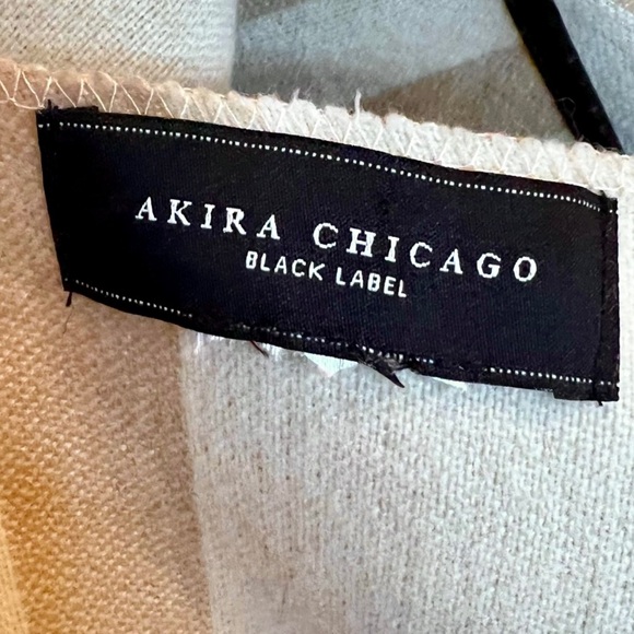 Akira Chicago Black Label Aztec Print Ruana Kimono Leather Trim Pocket Cream Tan - Picture 6 of 7